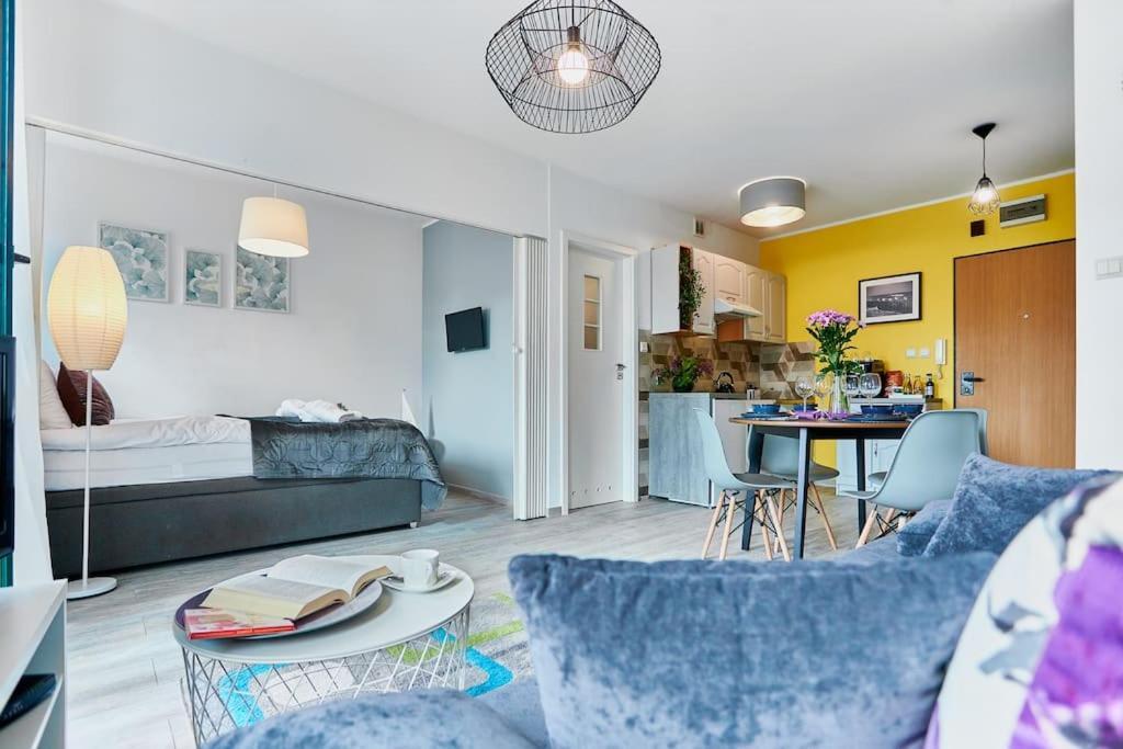 Golden Hour Apartments- Armii Krajowej 9 斯维诺乌伊希切 外观 照片