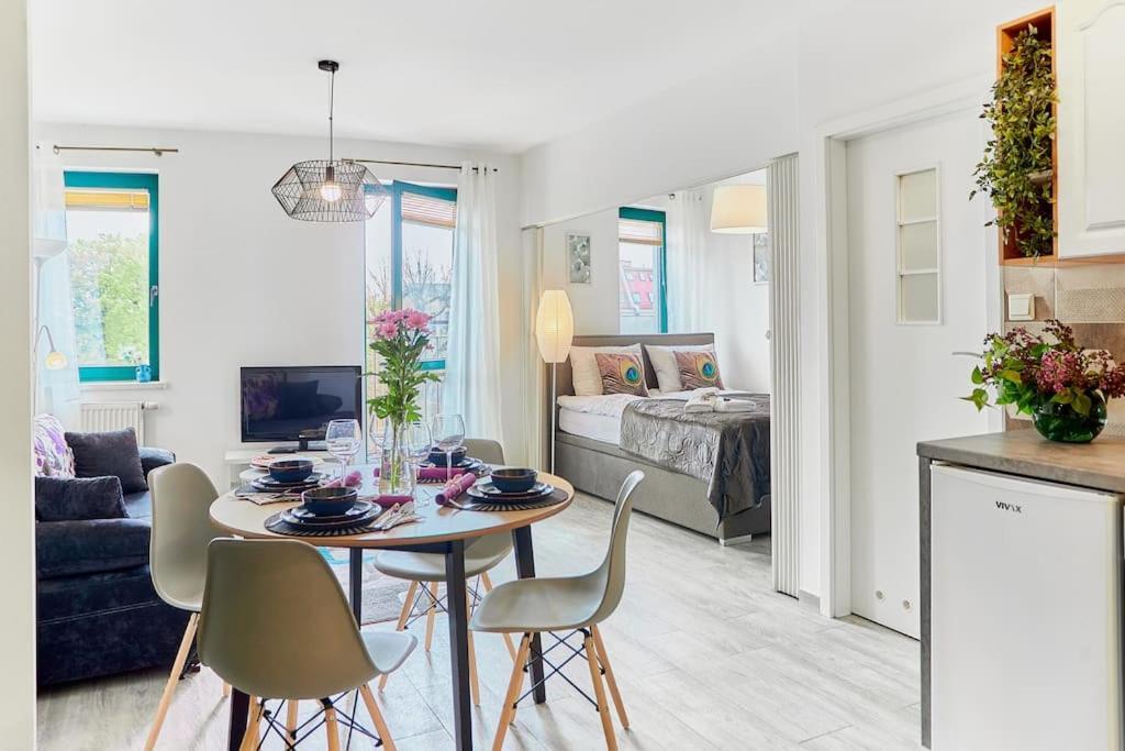Golden Hour Apartments- Armii Krajowej 9 斯维诺乌伊希切 外观 照片